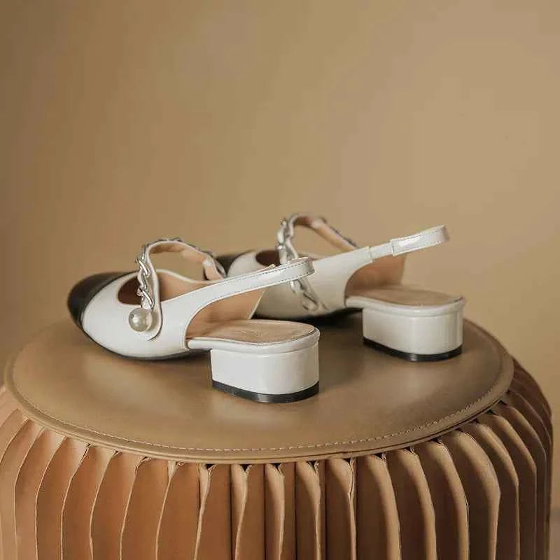 Contrast Round Toe Block Heel Mary Jane Shoes