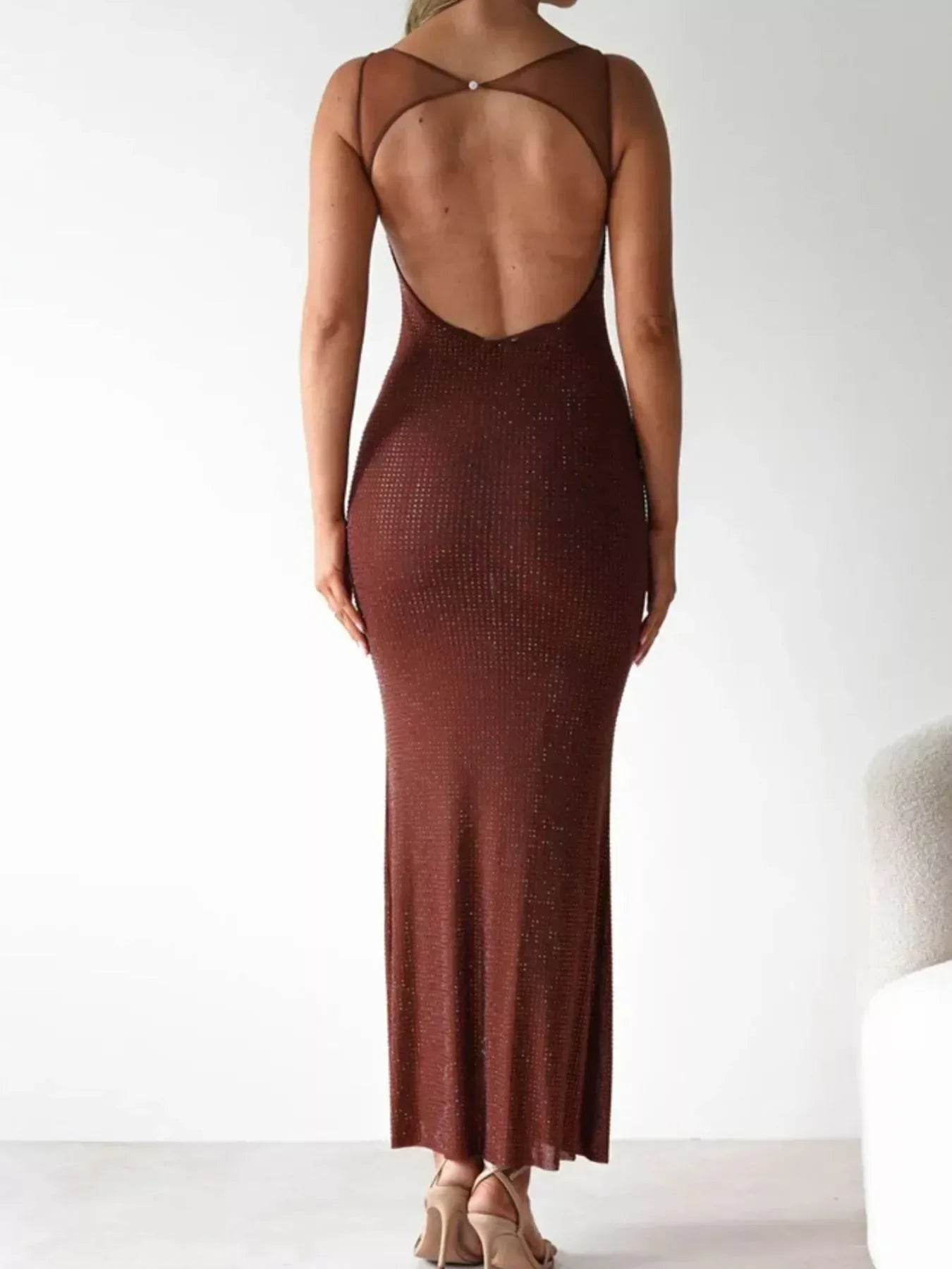 Backless Sleeveless Maxi Dress - Chic Bodycon Style - SUBSTYEL