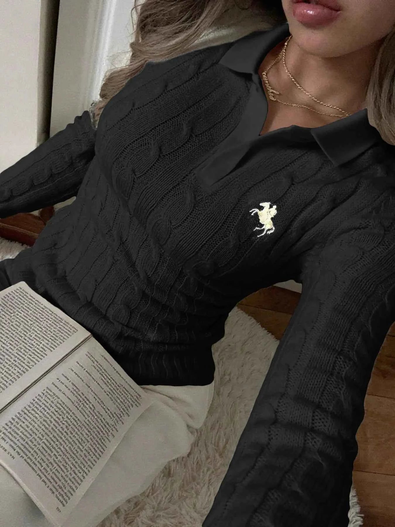 Cable Knit Long Sleeve Sweater