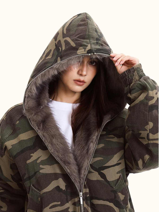Womens hoodies camouflage winter jacket with fur lining, hooded fall outfit for women