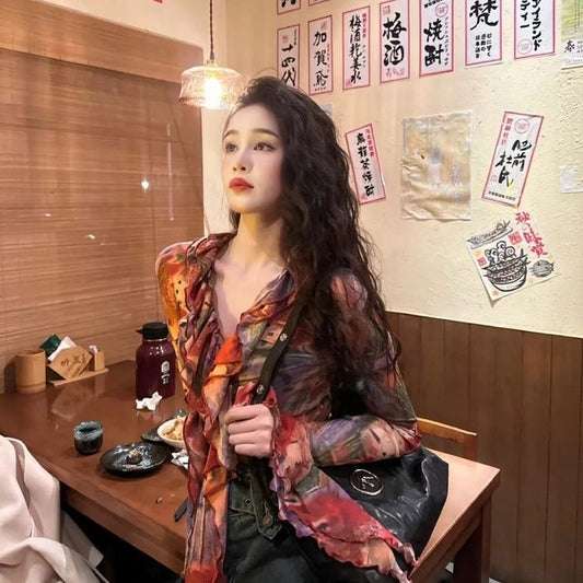 woman wearing long sleeve shirt