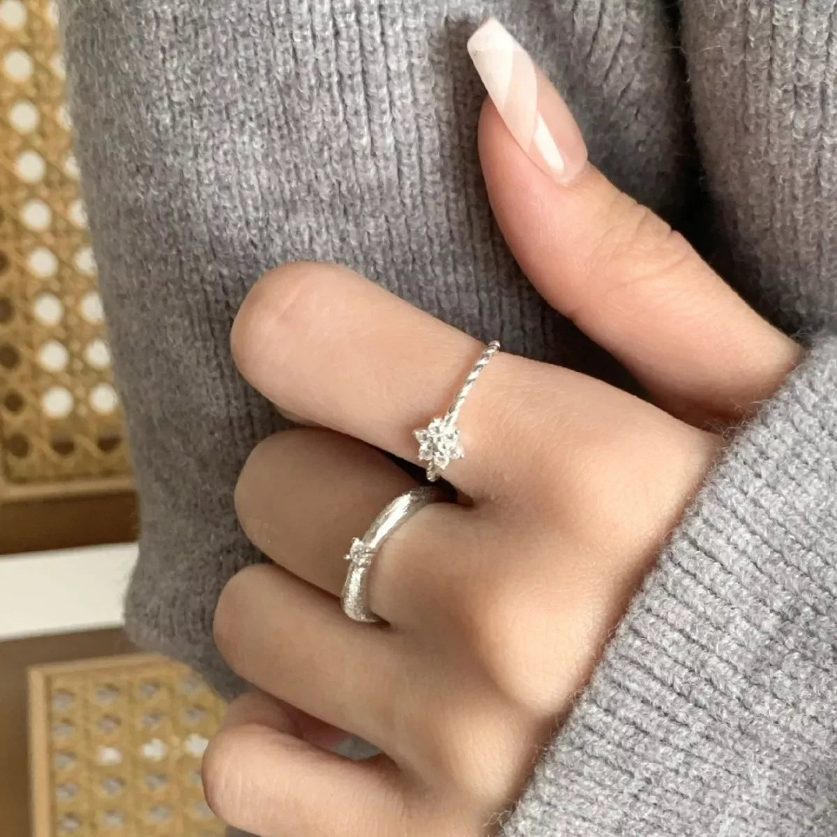 925 Sterling Silver Zircon Flower Open Ring - SUBSTYEL